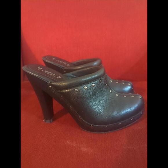 Y-not Upper leather shoes with studs - Picture 1 of 6